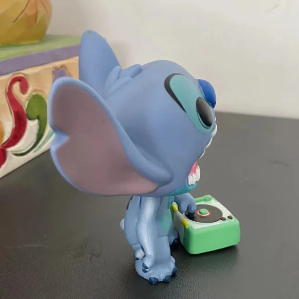 Disney 1048 Record Player Stitch Figure Model Toys 4